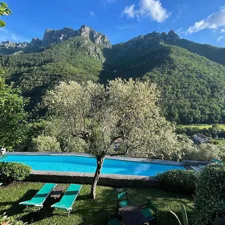 Medieval Mountain Setting With Private Garden