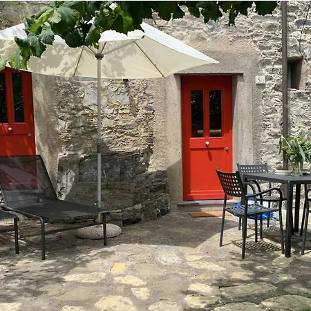 Сasa de vacaciones 1 Bed Sleeps 4 Private Garden - Pool *