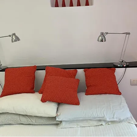 بيت للعطل 1 Bed Sleeps 4 Private Garden - Pool