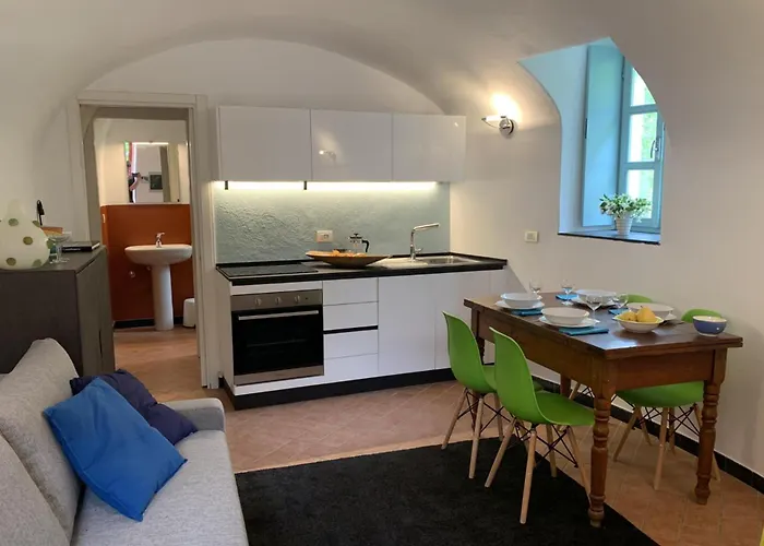 Сasa de vacaciones 1 Bed Sleeps 4 Private Garden - Pool Colletta