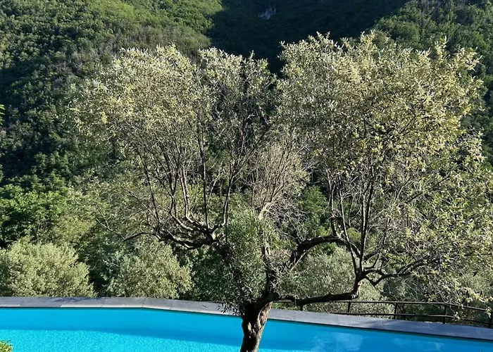 Сasa de vacaciones 1 Bed Sleeps 4 Private Garden - Pool Colletta